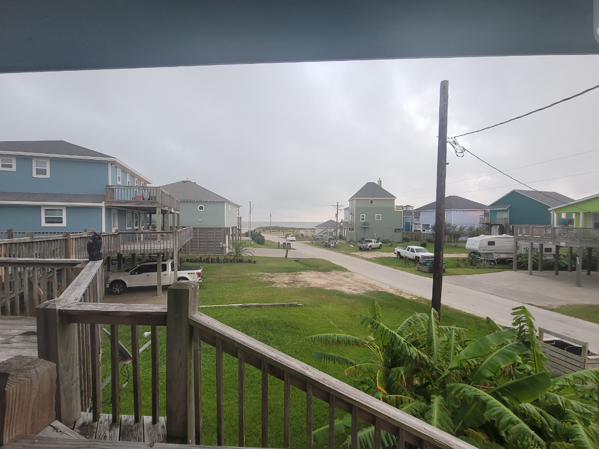 2/2 with a gulf view. - Photo 2