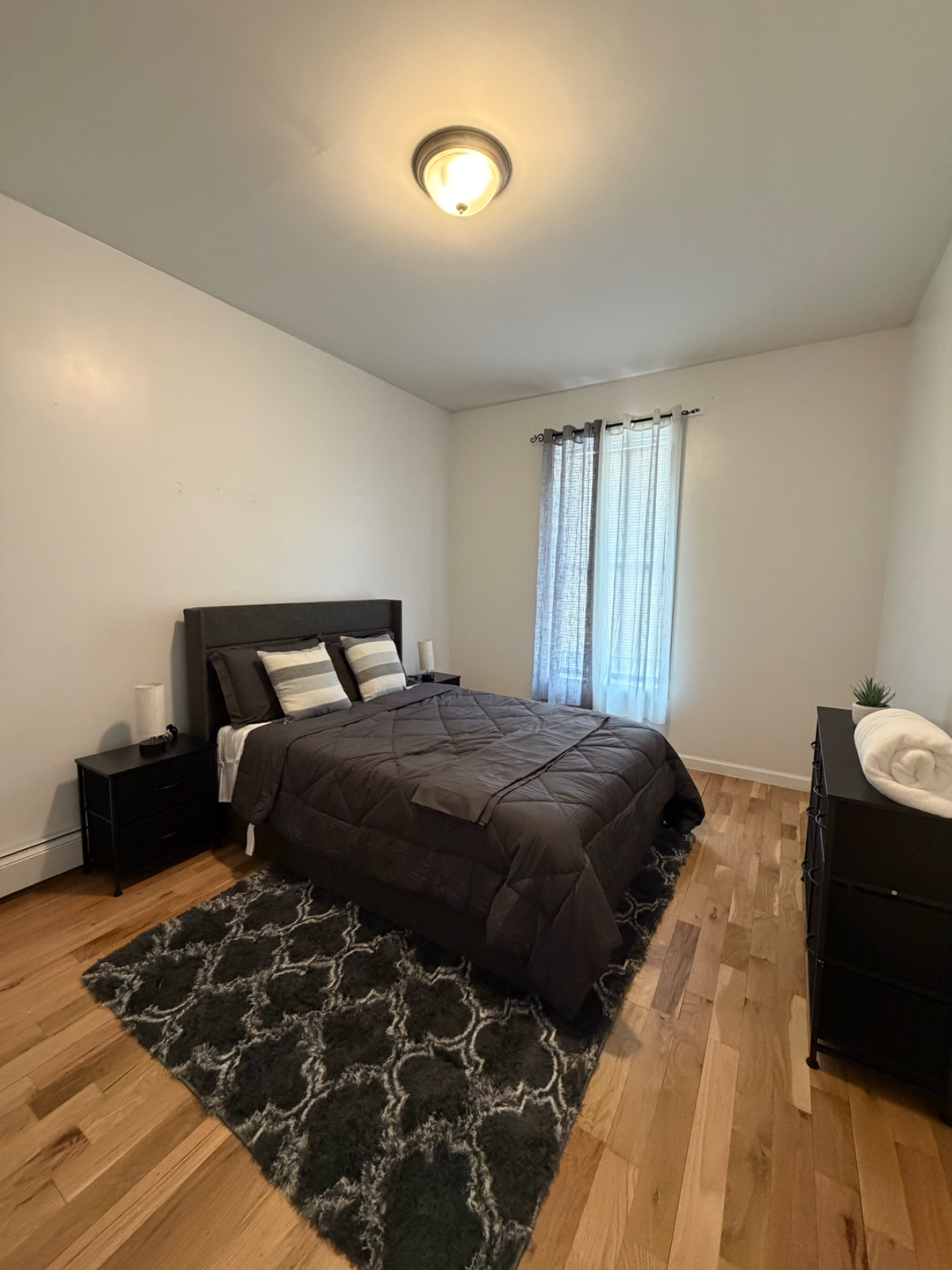 Cozy apartment near downtown NY and most hospitals - Photo 1