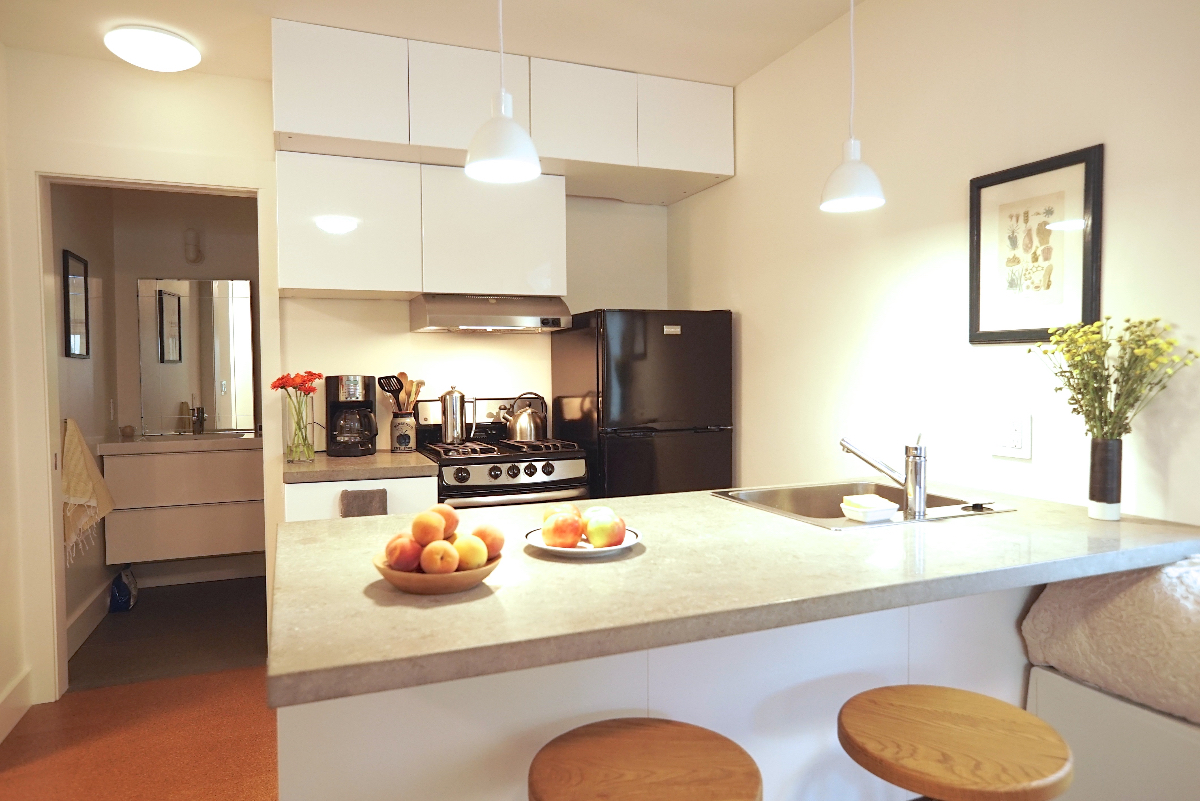 New Sunny Bernal Heights One Bedroom Apartment - Photo 4