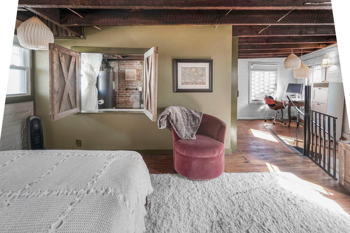 Private Capitol Hill Carriage House - Walk to Union Station, Fully Furnished, W/D & Workspace - Photo 7