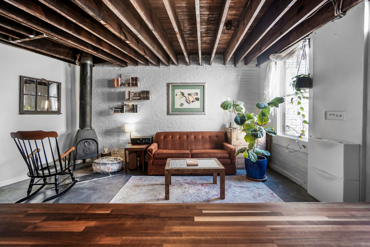 Private Capitol Hill Carriage House - Walk to Union Station, Fully Furnished, W/D & Workspace - Photo 10