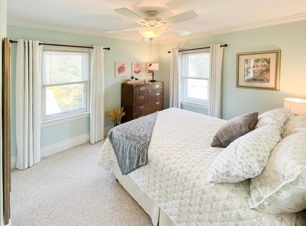 Charming 2 bedroom the prefect distance from TWO hospitals - Photo 2
