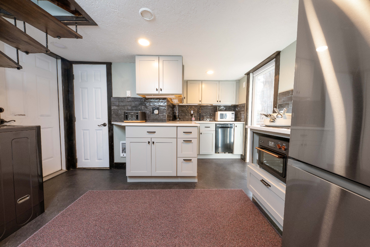 Westside Guesthouse - Photo 3