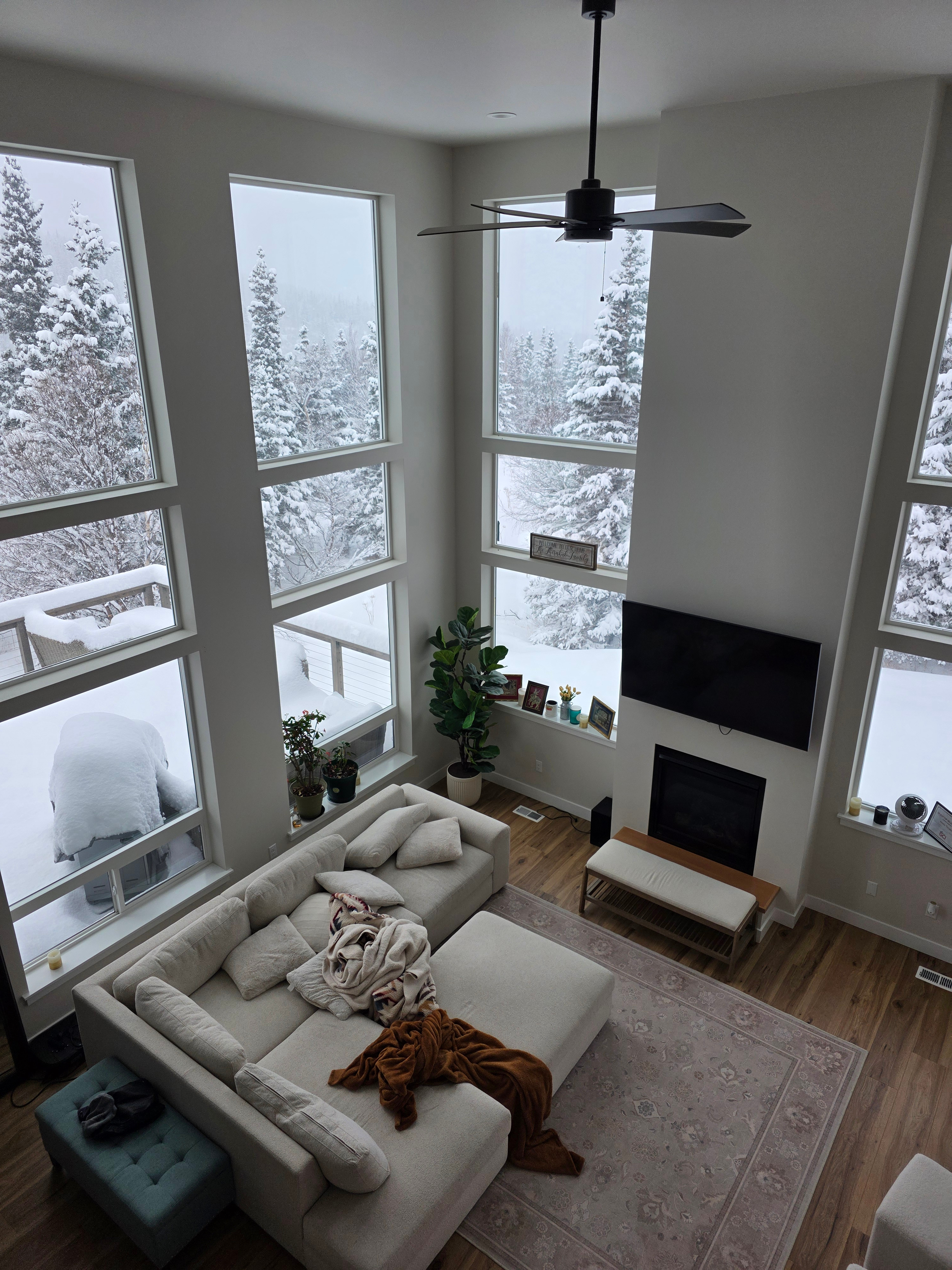 Luxury Furnished Anchorage Home | Mountain Views Near Flattop - Photo 4