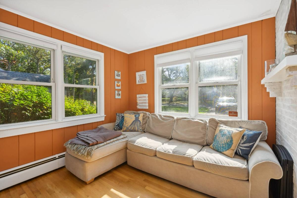 4BR 2.5BA Hampton Bays Home, Near Shinnecock Bay, Beaches, Southampton - Photo 12