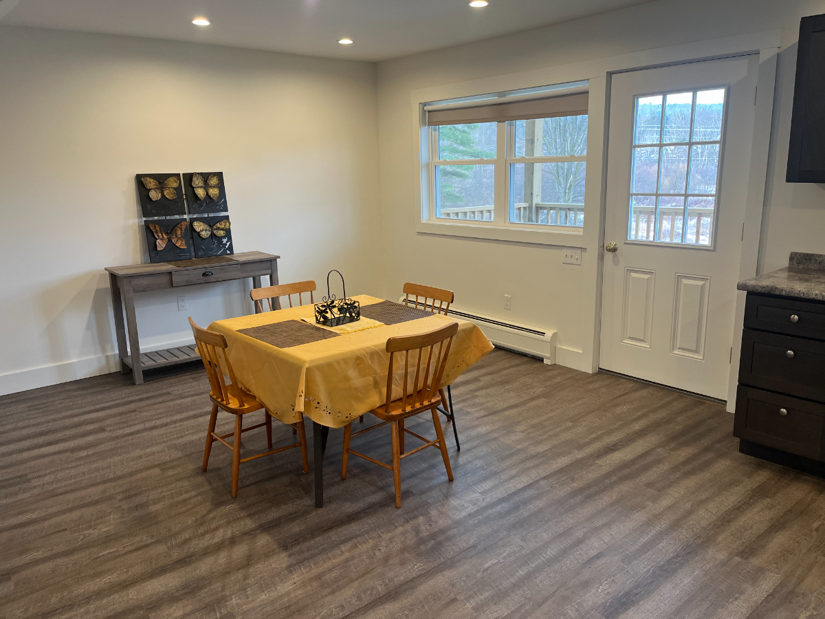 Newly Renovated 2BR Apartment Close to Morrisville's Village and Essentials - Photo 7