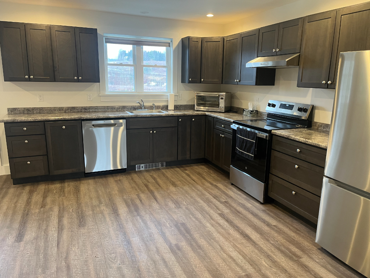 Newly Renovated 2BR Apartment Close to Morrisville's Village and Essentials - Photo 4