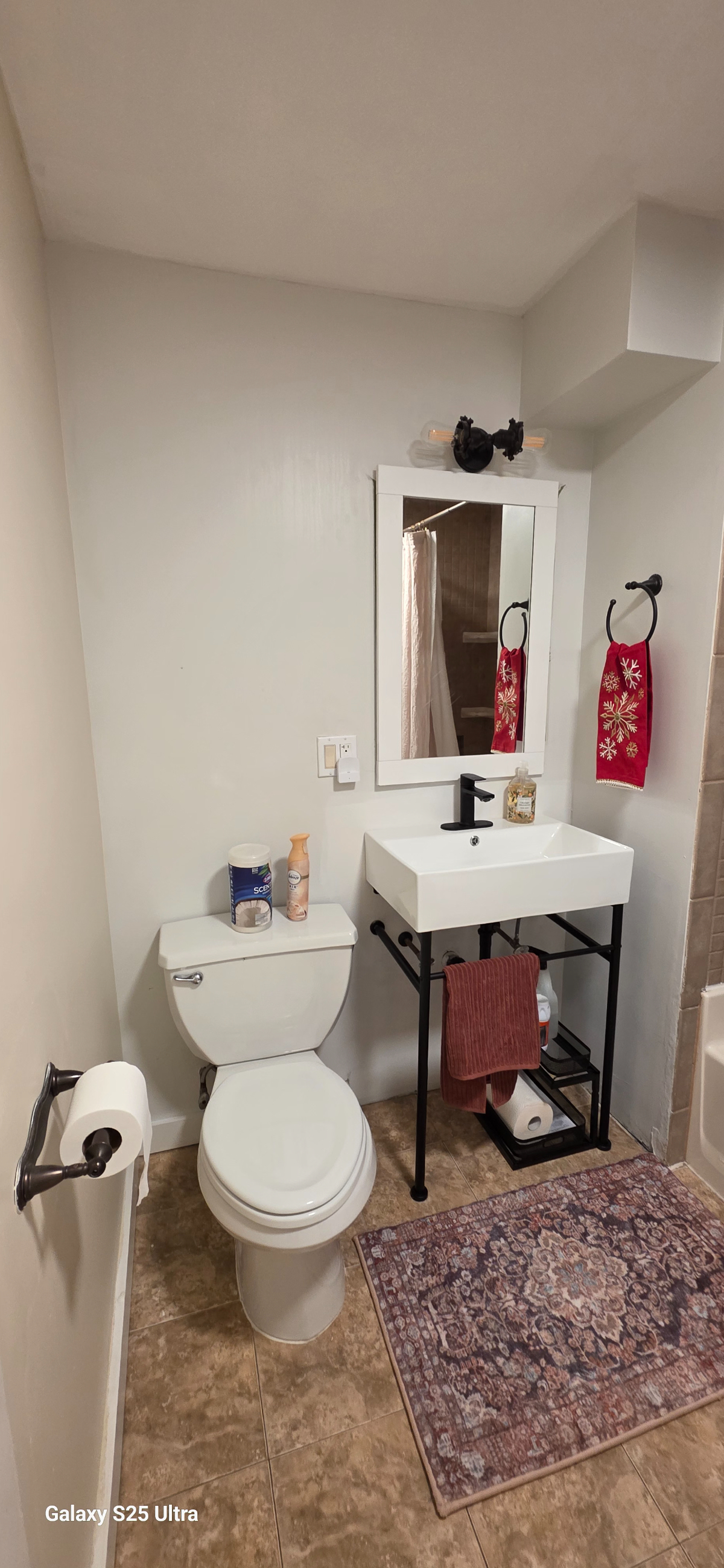 Comfortable Furnished Room Rental In Peaceful Farmhouse Setting With All Utilities Included - Photo 11