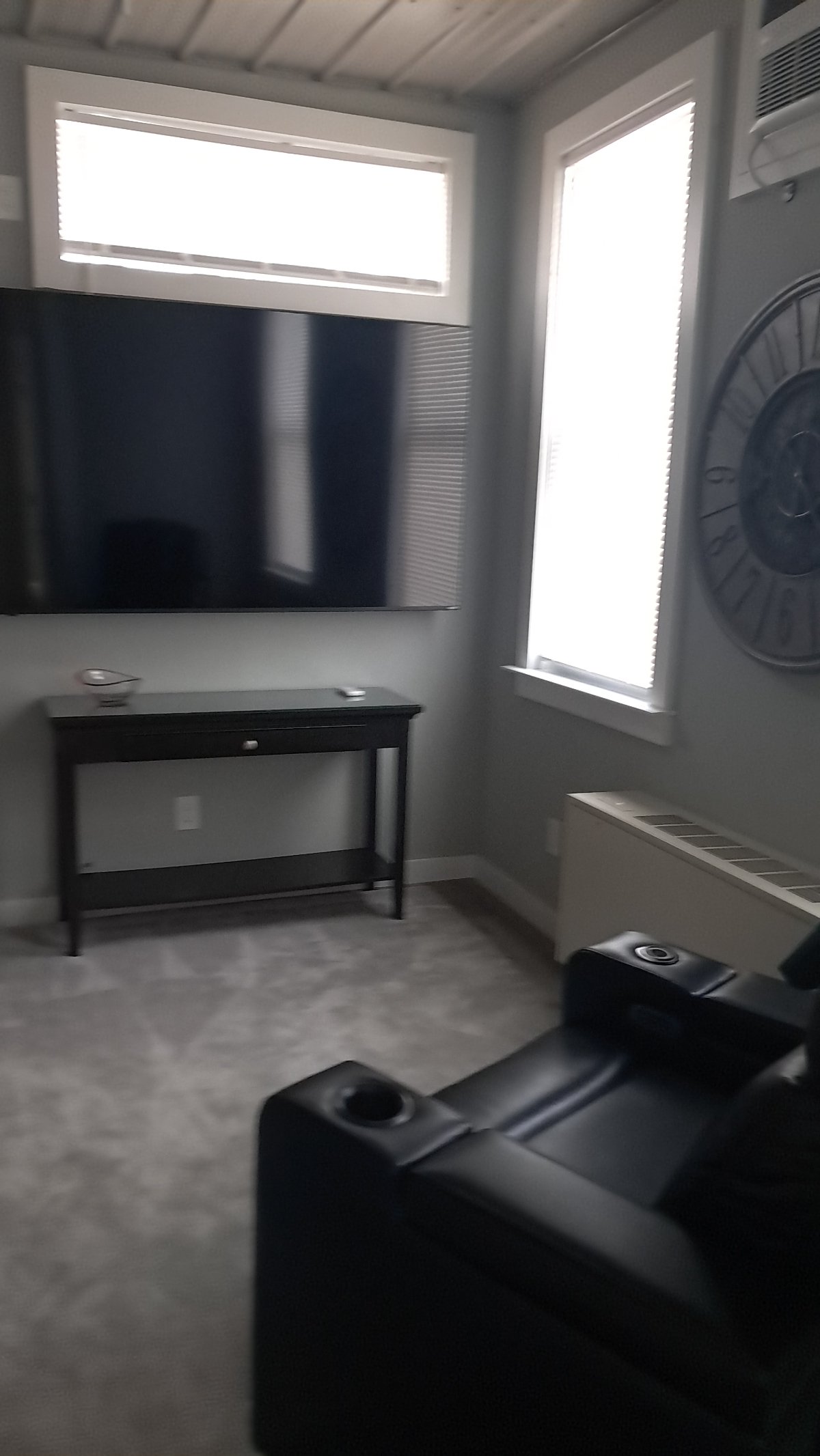 Newly Remodeled Private Apartment in North Buffalo - Photo 3