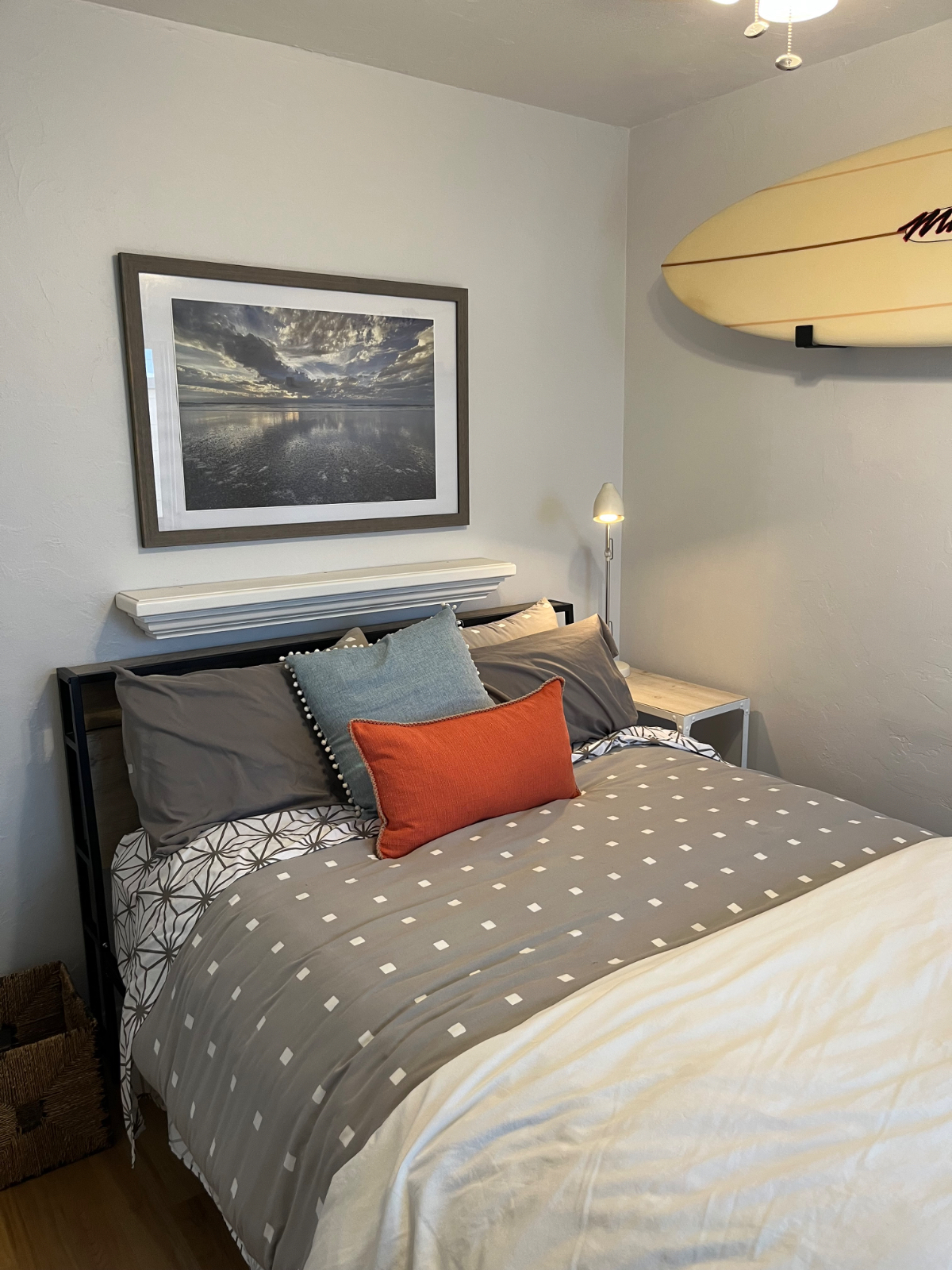 Cozy 1 bedroom cottage 4 blocks from Pacific Beach - Photo 4