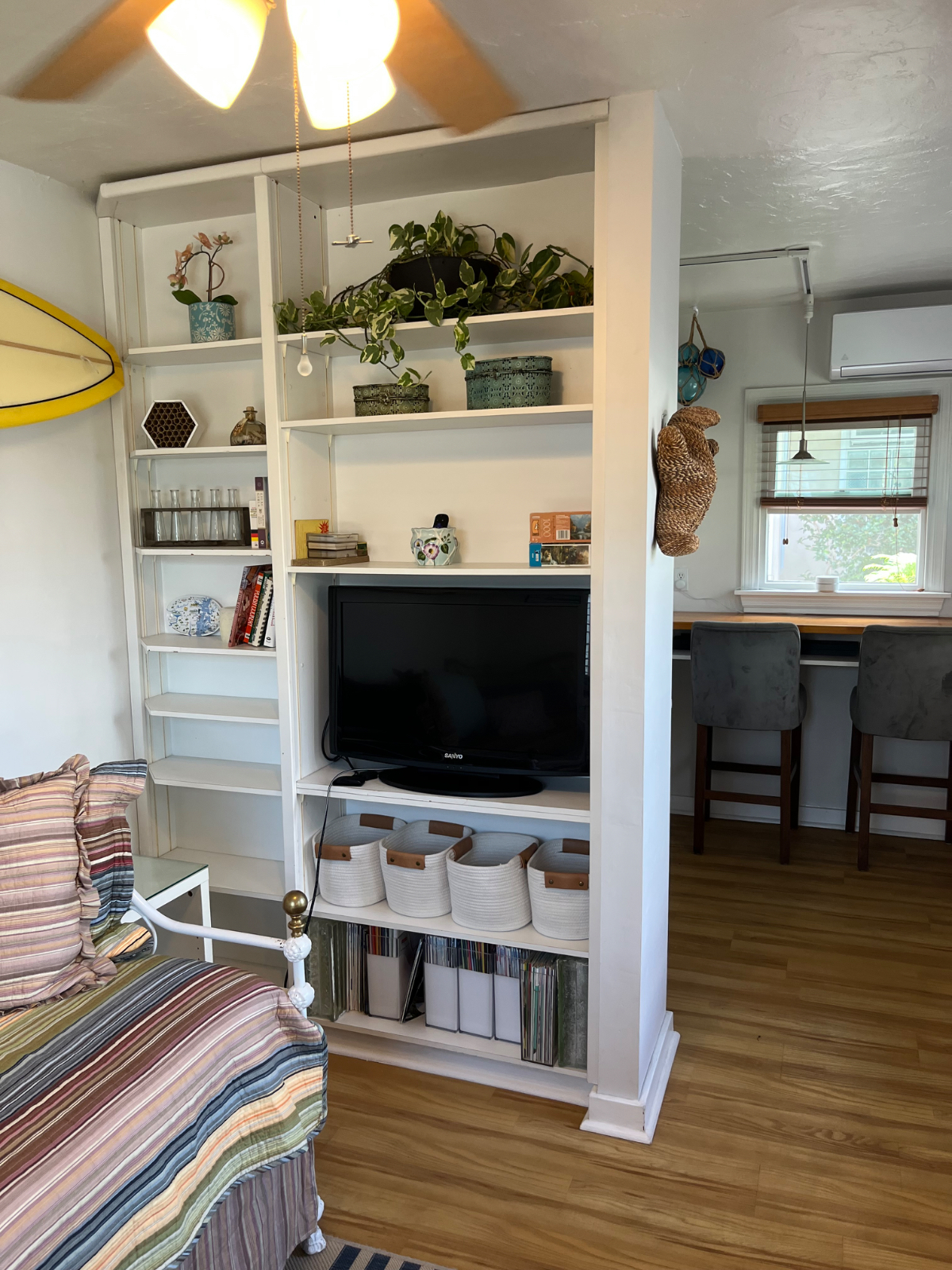 Cozy 1 bedroom cottage 4 blocks from Pacific Beach - Photo 5