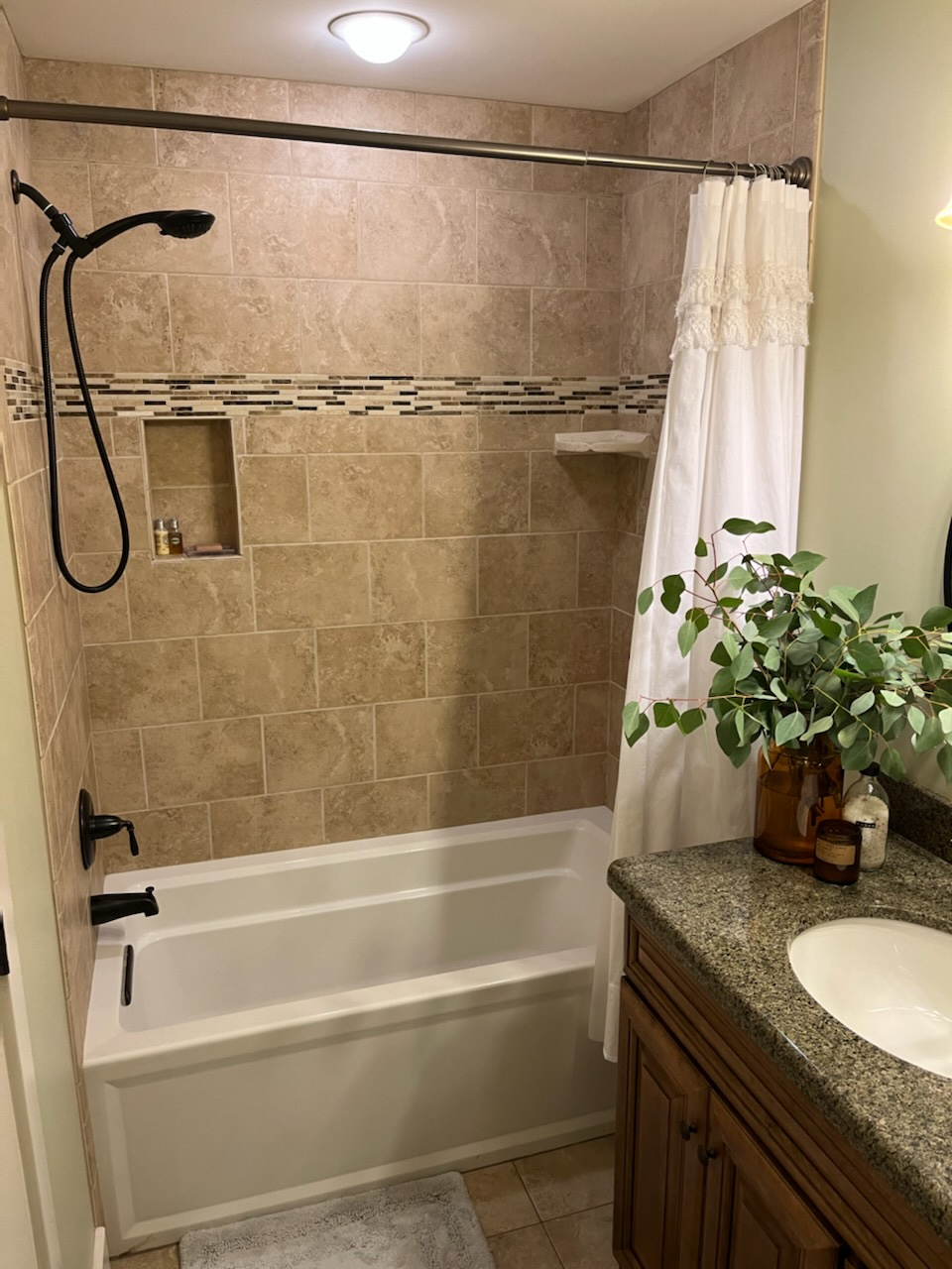 New Unit - Photo 3
