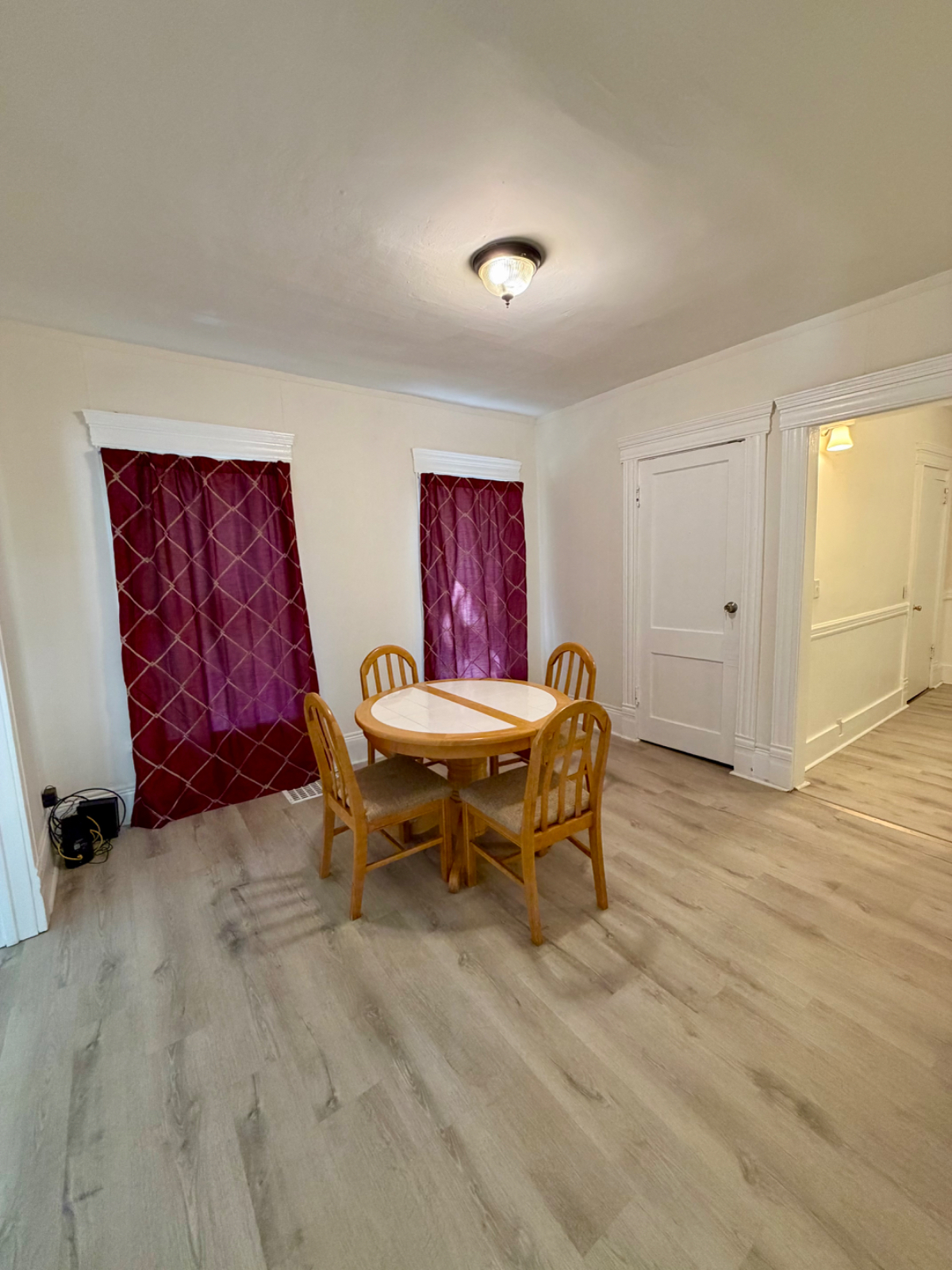 SYRACUSE NY-PRIVATE FULL BATH- WALK TO SYRACUSE UNIVERSITY- CHEAP- FULLY FURNISHED- CLOSE TO ALL HOS - Photo 4