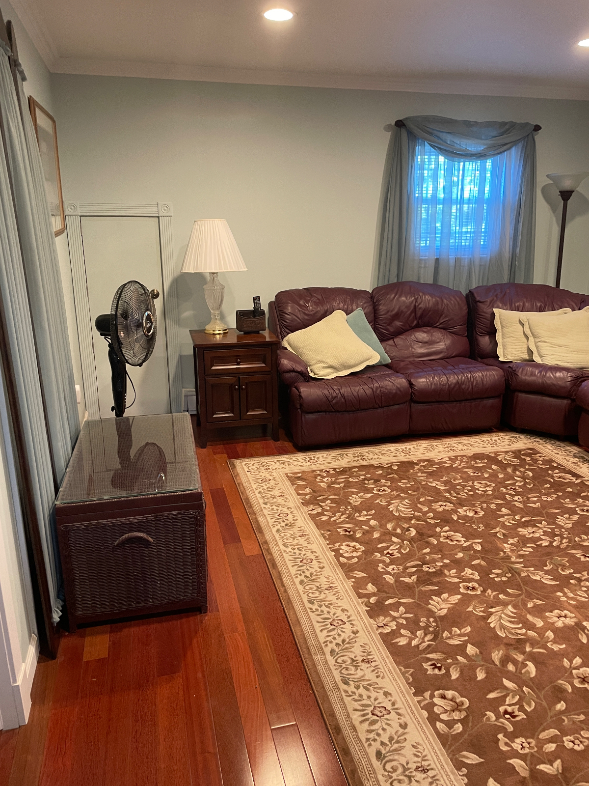 1 Bedroom Apt on Long Island near beachs & 30 miles from Manhattan - Photo 2