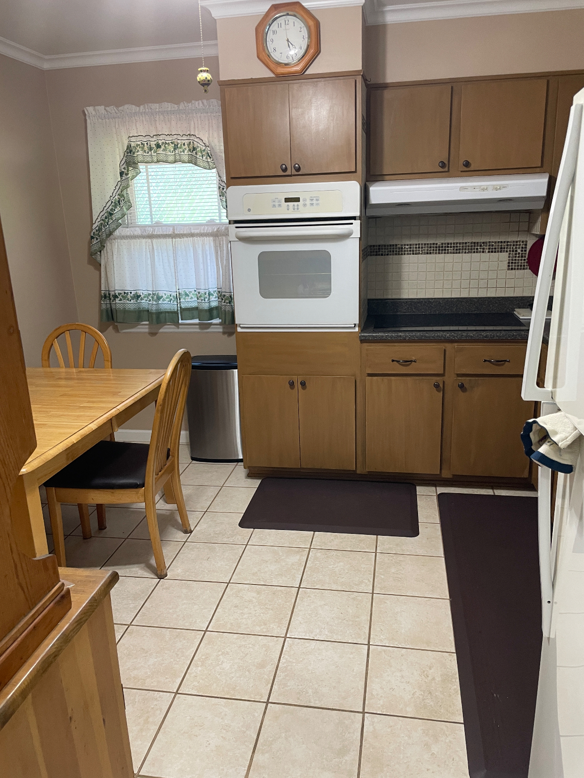 1 Bedroom Apt on Long Island near beachs & 30 miles from Manhattan - Photo 3