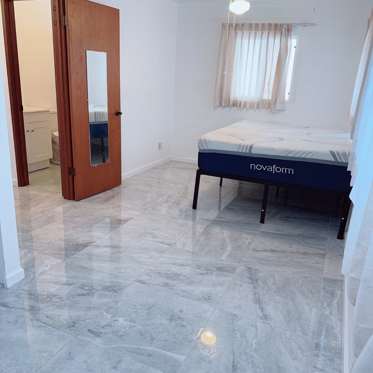 Cozy 2 bedroom 1 bathroom house - Photo 6