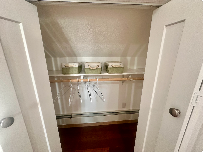 Bright, Fully Furnished room in Quiet Executive Style Apartment- Bethel, AK - Photo 11