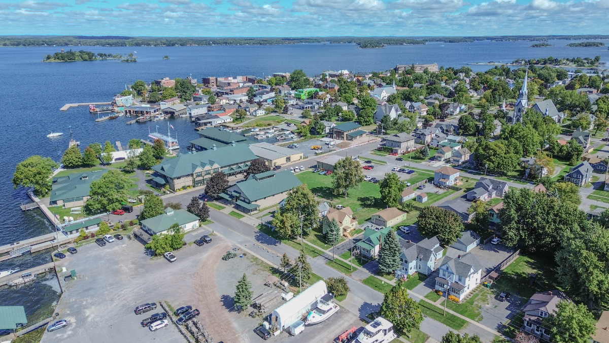 Clayton River View Home in French Bay - Photo 4