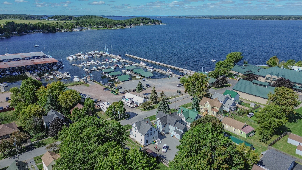 Clayton River View Home in French Bay - Photo 12