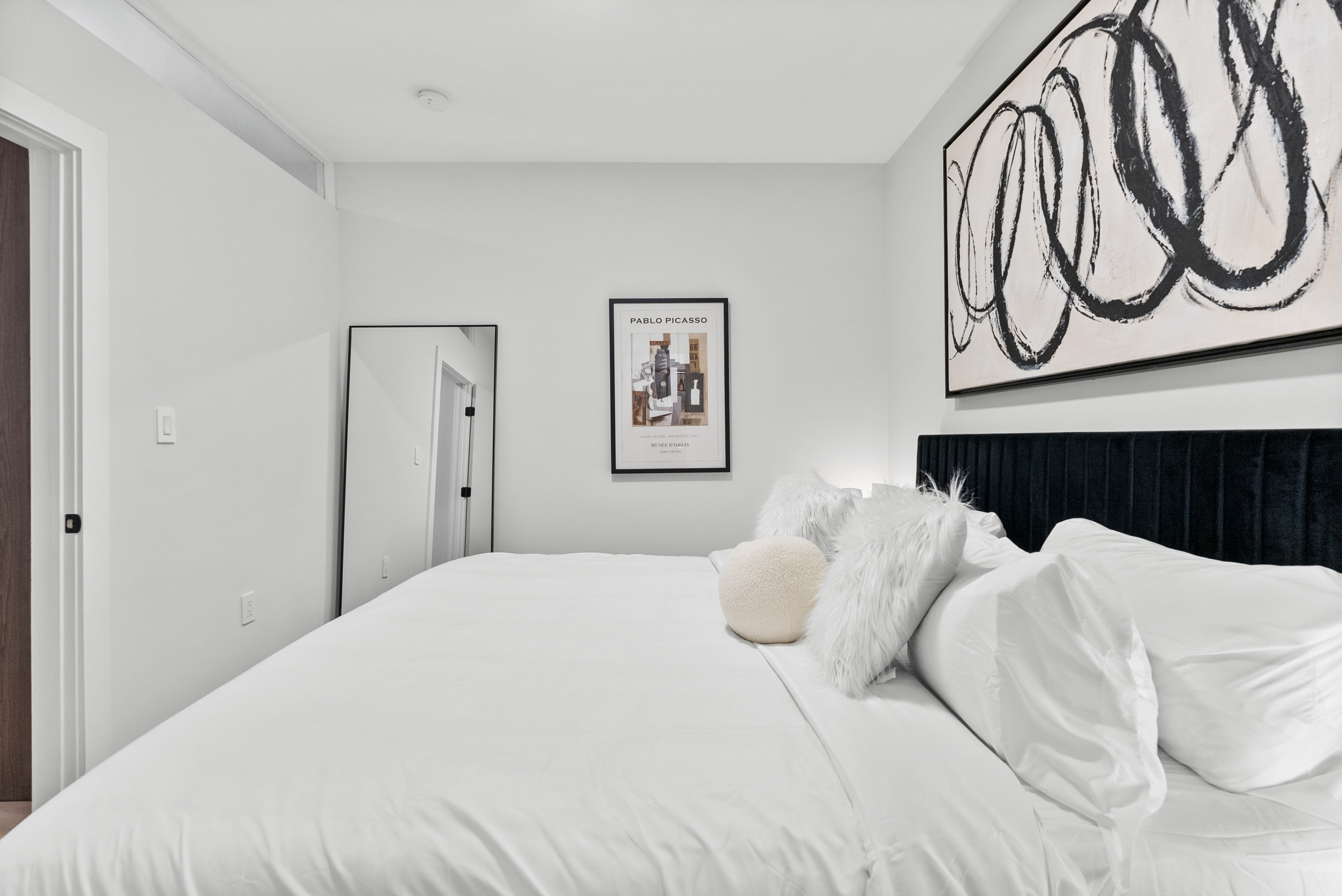 NEW Modern Apt in NW DC, 1 BED, 1 BATH. - Photo 7