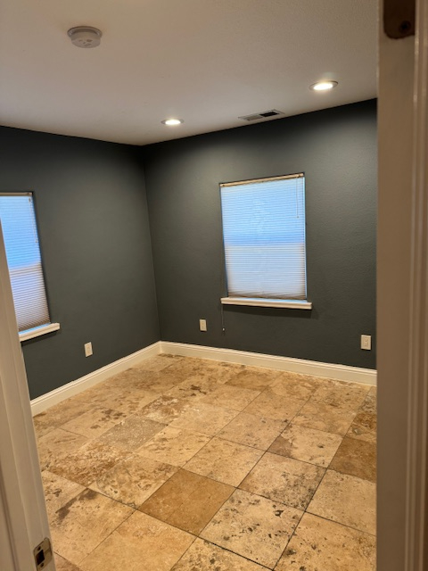 Single family home (3bd/2bth) - Photo 1