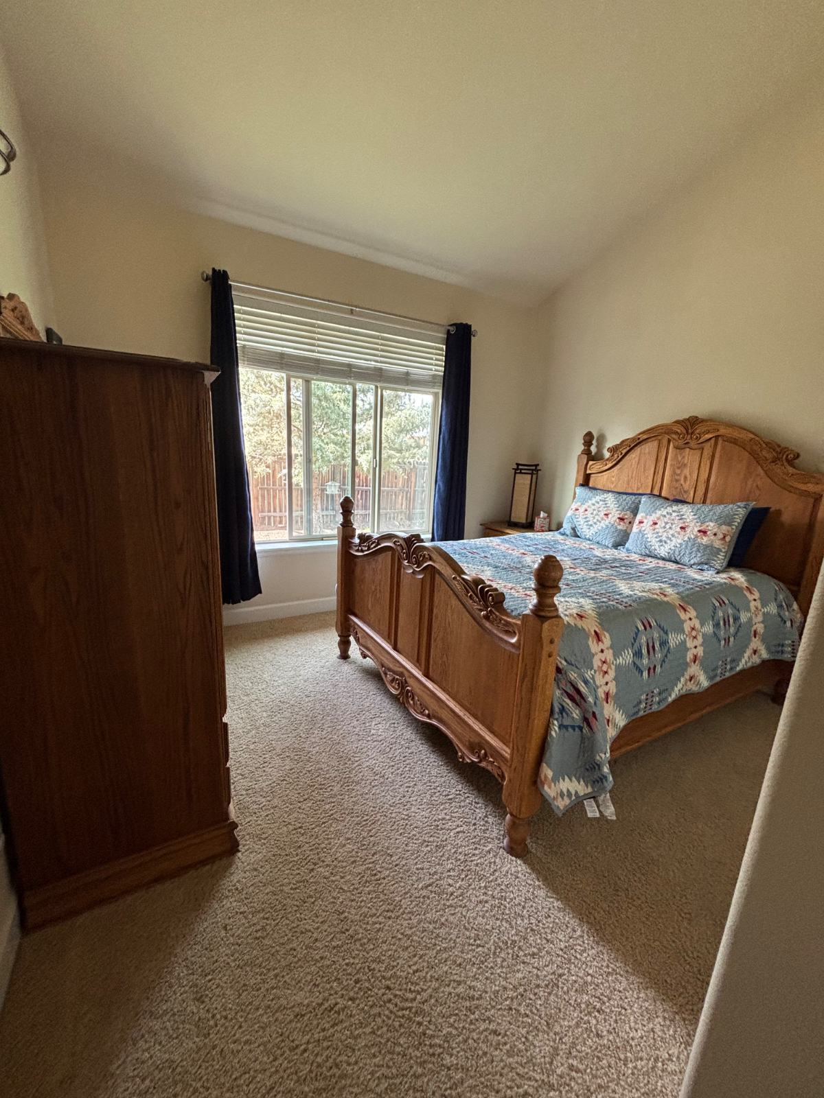 Lovely Room with Private Bath and Shared Common Living Spaces - Photo 1