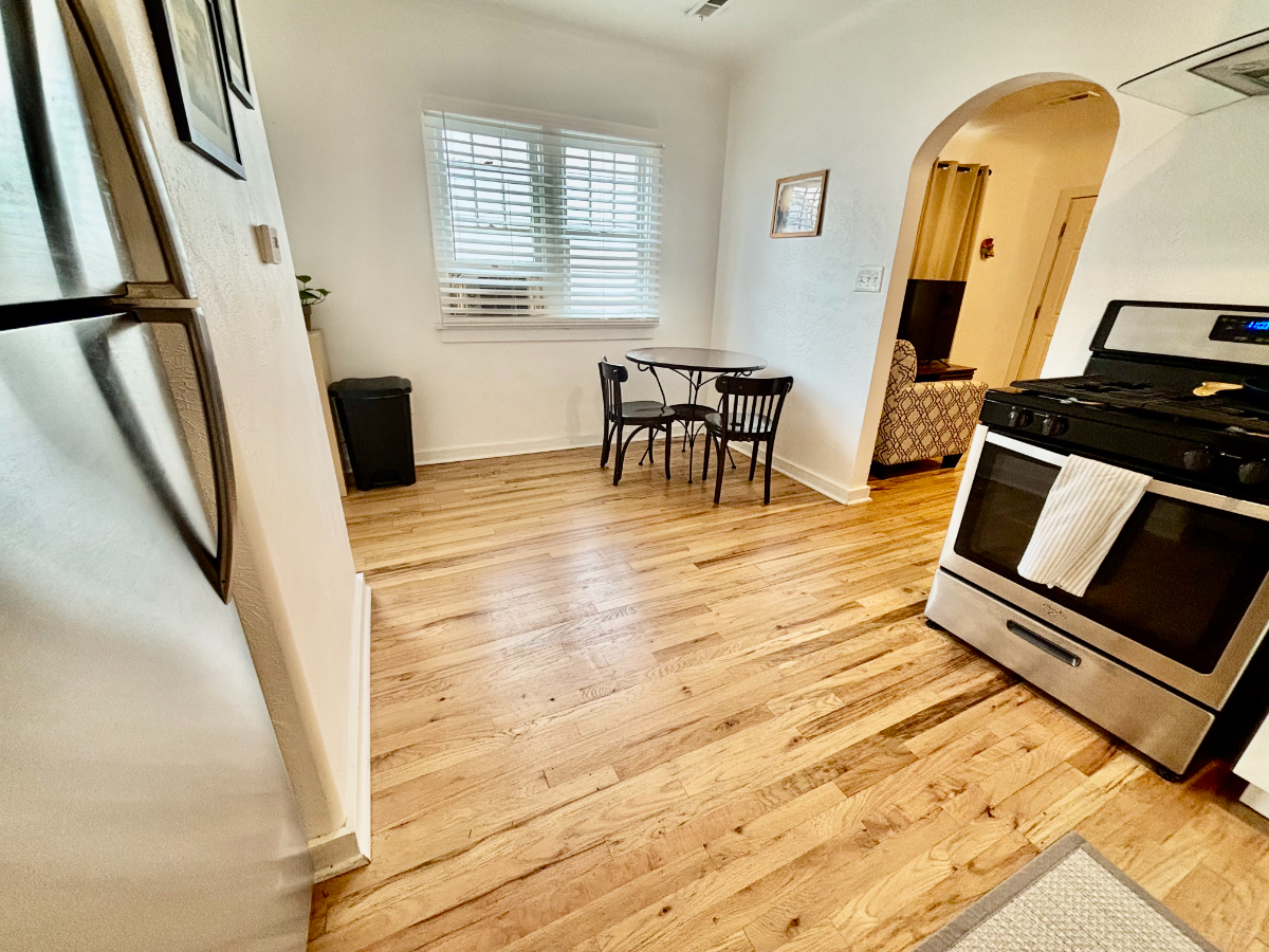 Bright, Airy Bungalow - Near Airport & Anschutz - Photo 9