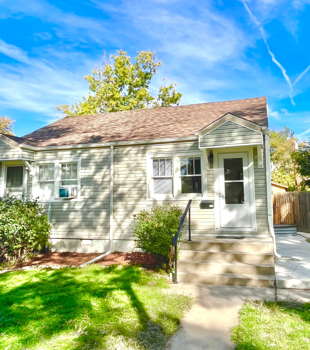 Bright, Airy Bungalow - Near Airport & Anschutz - Photo 10