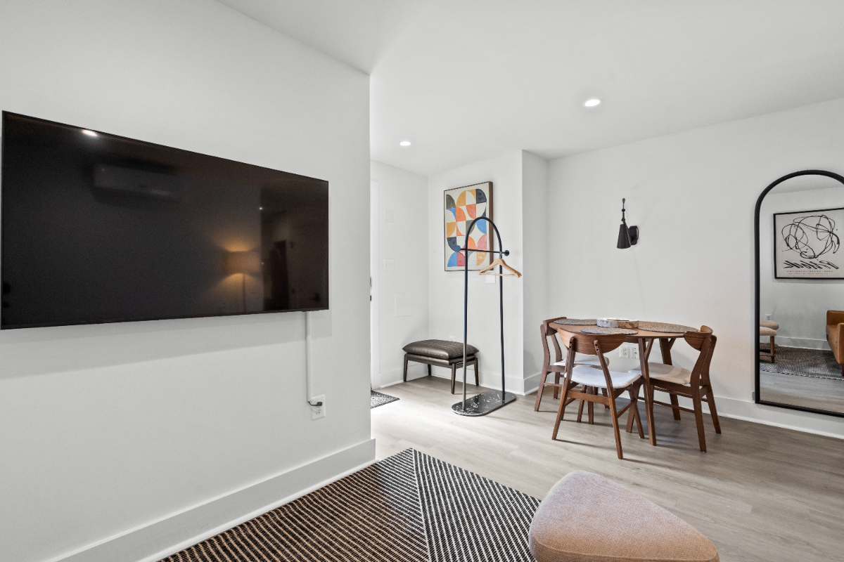 2BR/1B Garden Apt - Walkable DC, Near Metro - Photo 6