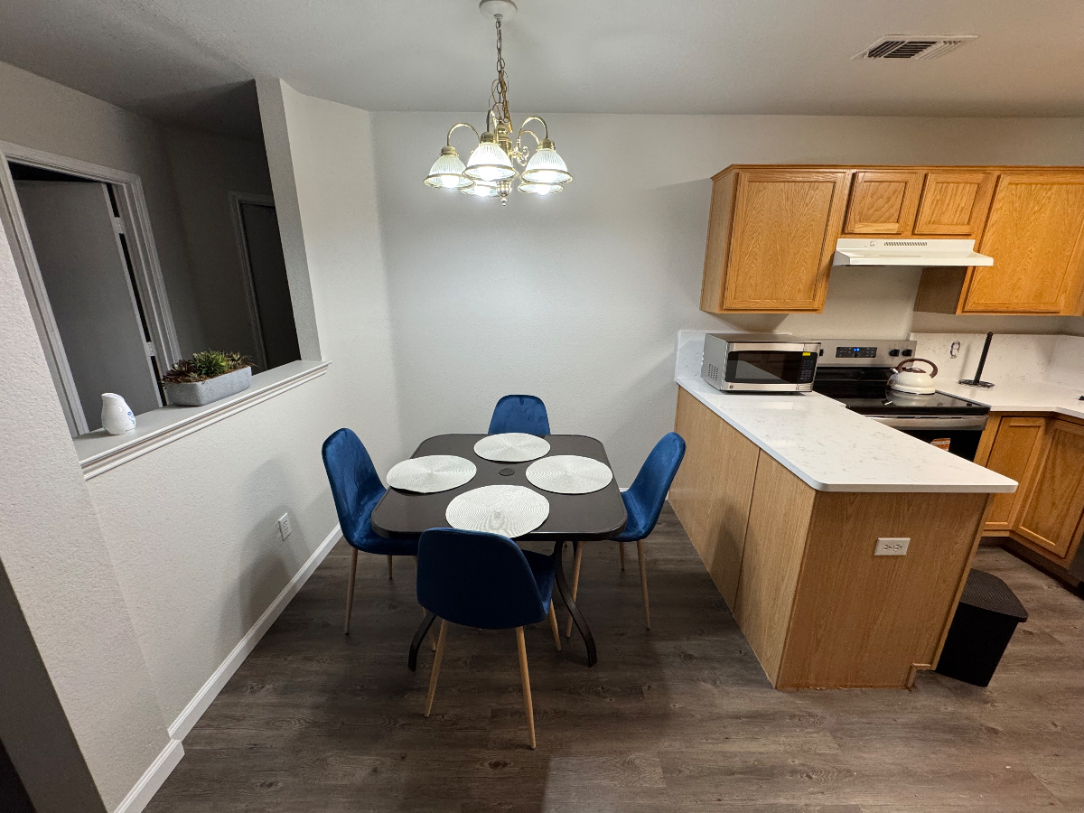 Spacious, Peaceful & Modern 3BD/2Bath Home - Photo 3
