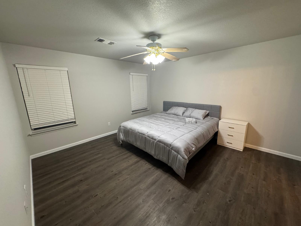Spacious, Peaceful & Modern 3BD/2Bath Home - Photo 11