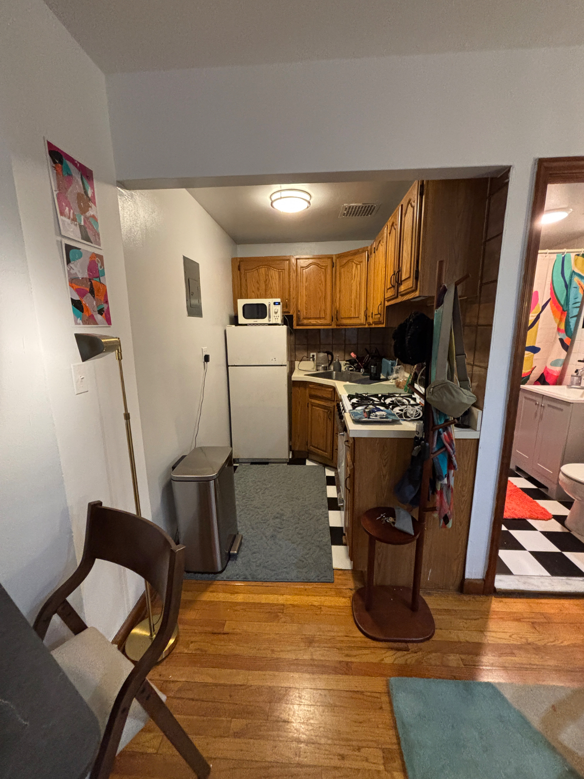Cozy UWS Studio - Photo 5