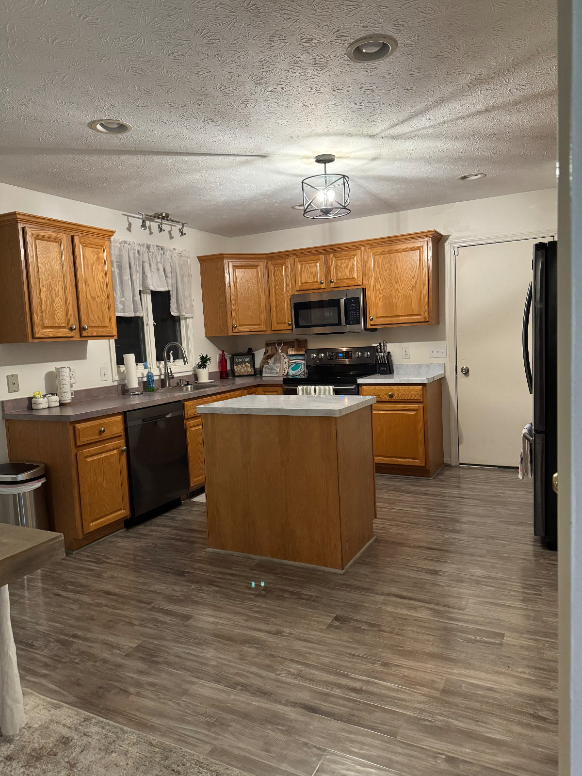 New Unit - Photo 3
