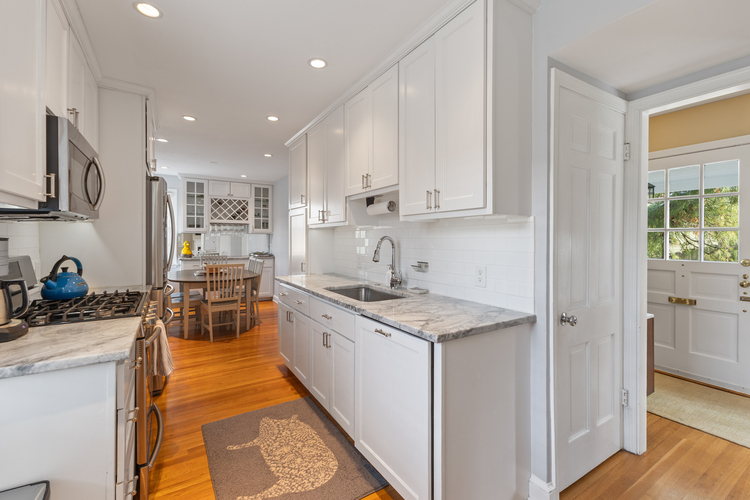 Charming Spring Valley Stone Cottage near AU - Photo 10