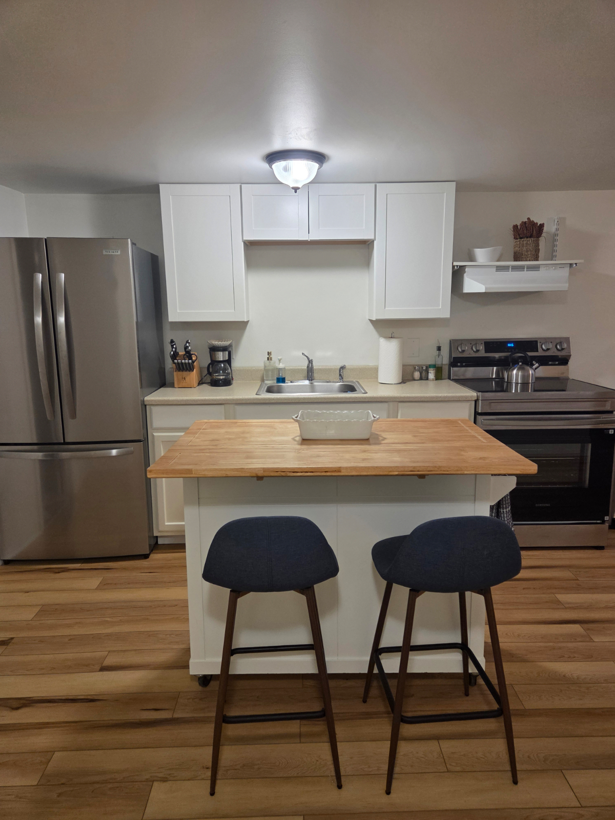 Cute Furnished Studio in Winooski Near UVMMC - Photo 3