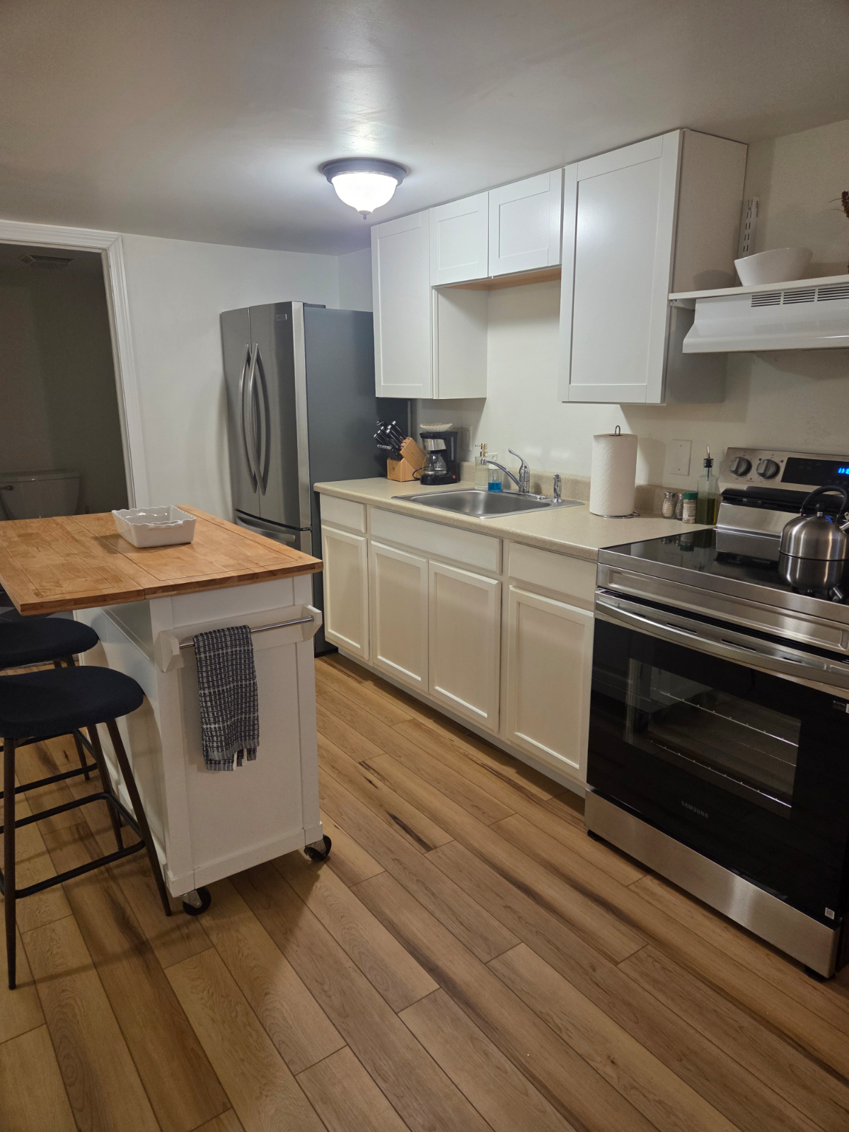 Cute Furnished Studio in Winooski Near UVMMC - Photo 4