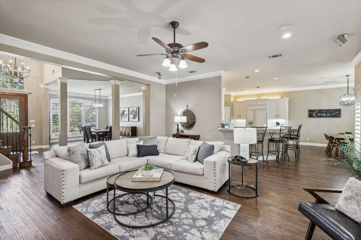 TCH - Spacious 4bd/4ba home in Carrollton w/Office - Photo 3