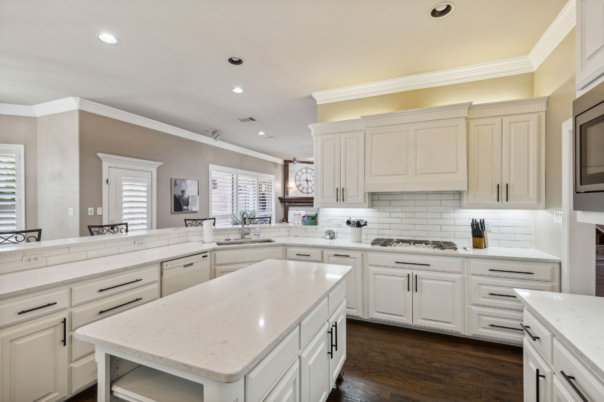 TCH - Spacious 4bd/4ba home in Carrollton w/Office - Photo 11