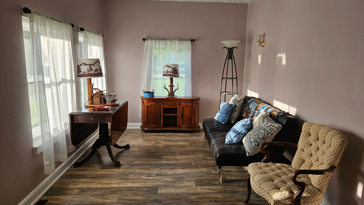 1bd house - Photo 1