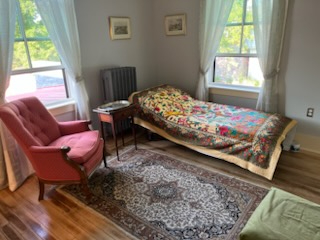 The Delta - One bedroom apartment at the Quincy Hotel in Enosburg Falls, Vermont - Photo 2