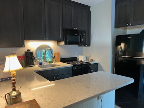 The Delta - One bedroom apartment at the Quincy Hotel in Enosburg Falls, Vermont - Photo 5