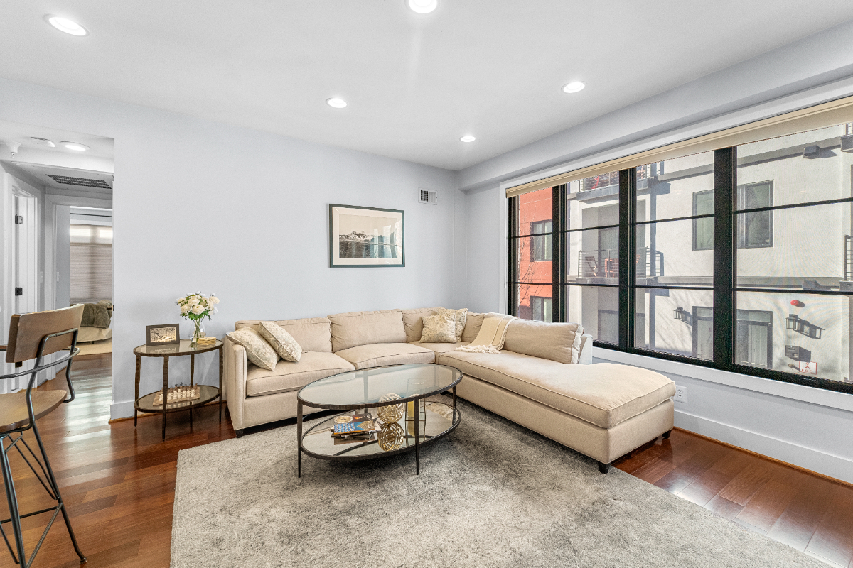 Luxury 2BR / 2BA Condo with Private Patio in Glover Park- Close to Georgetown - Photo 5