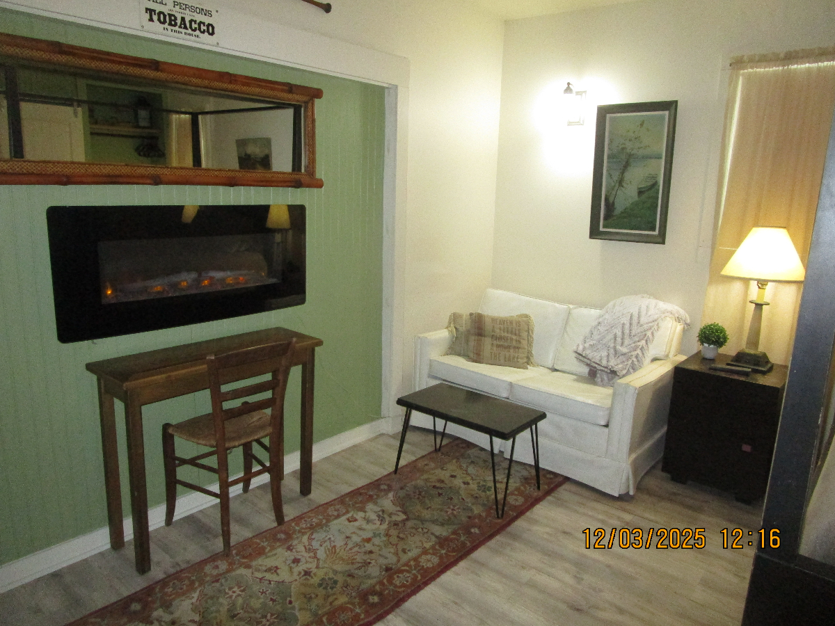 Bunkhouse on Bomoseen - Photo 5