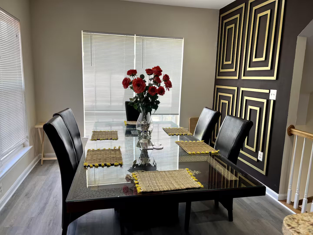 Modern Furnished Pet Friendly Home With Large Gated Yard, Free Driveway Parking, And Near Downtown - Photo 6