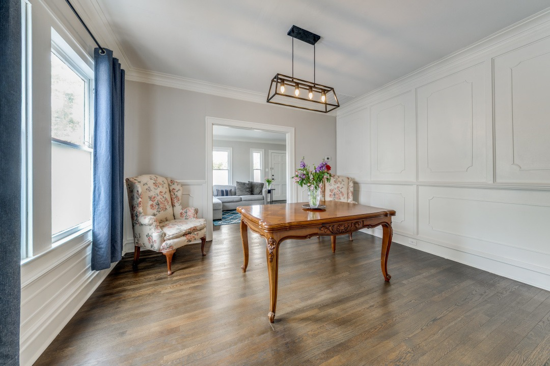 Fully Furnished Downtown Home With Spacious Rooms And Modern Comforts - Photo 6