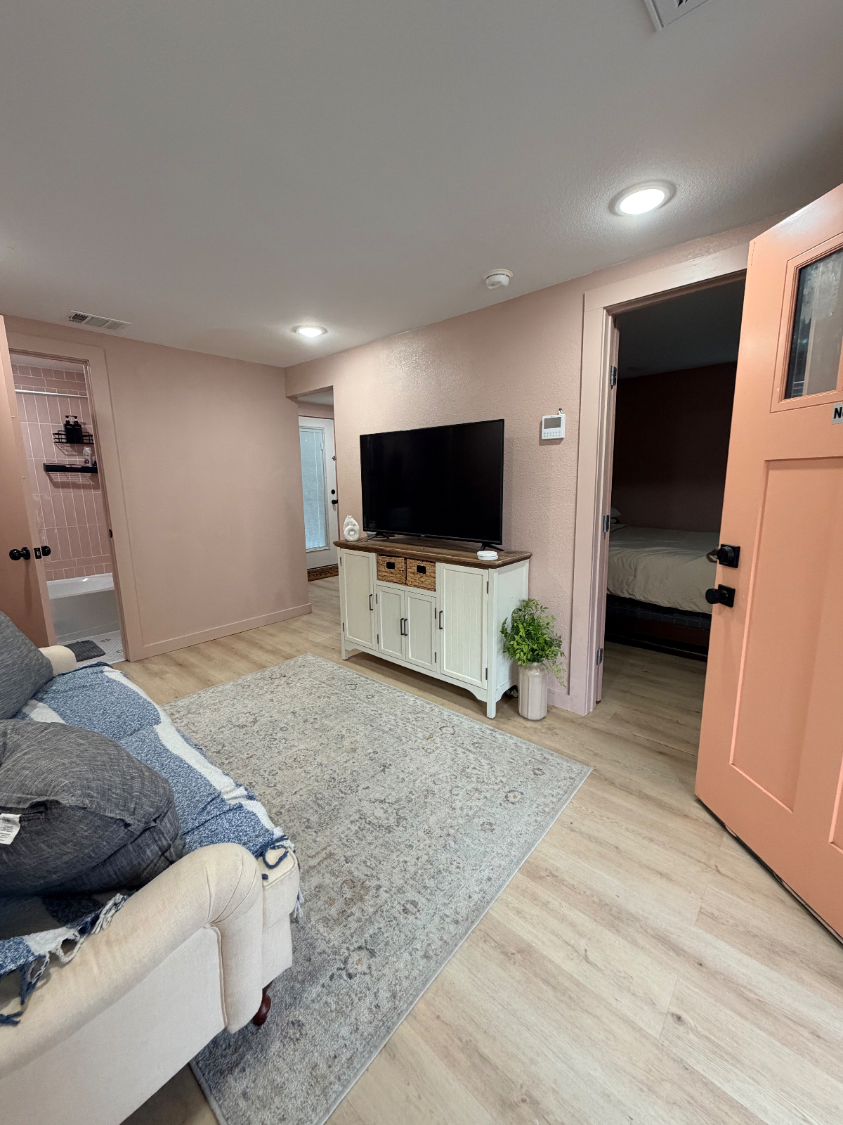 The Cottage - Photo 6