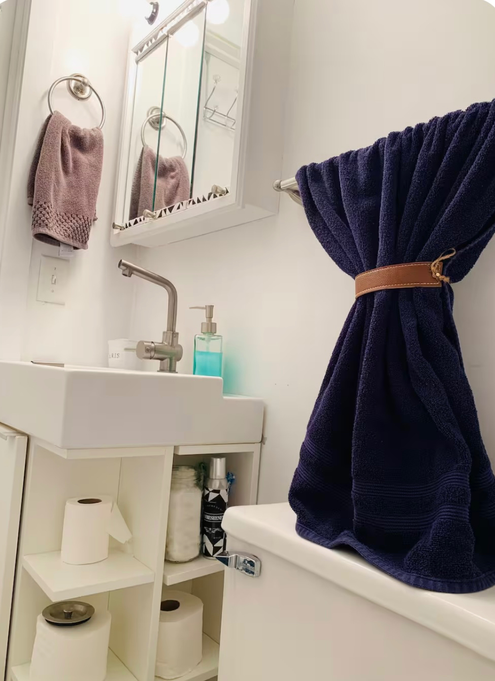 Furnished Room Near Mount Snow, All Utilities Included + Jacuzzi Tub+2 full bathrooms - Photo 12