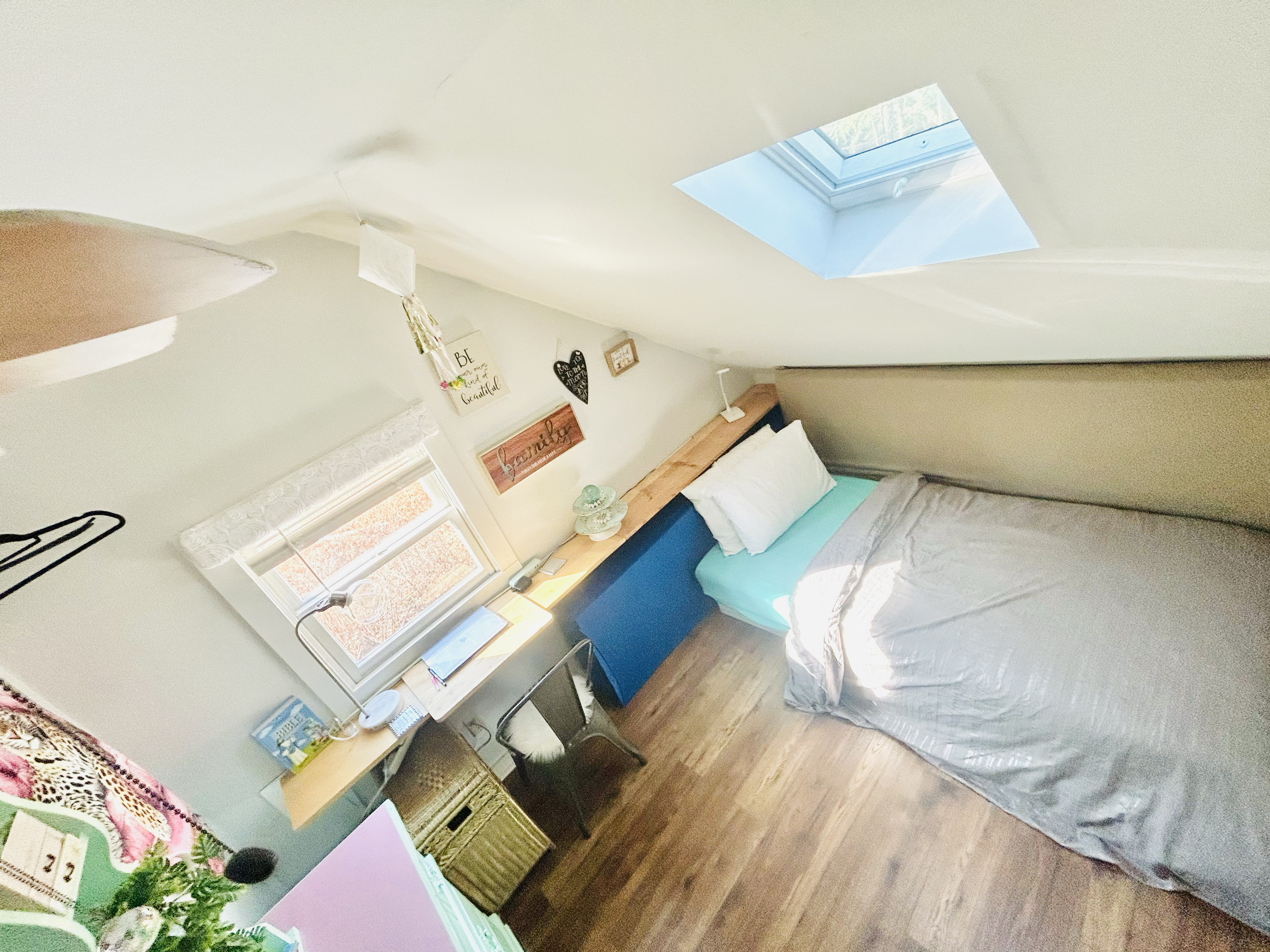 Furnished Room Near Mount Snow, All Utilities Included + Jacuzzi Tub+2 full bathrooms - Photo 5
