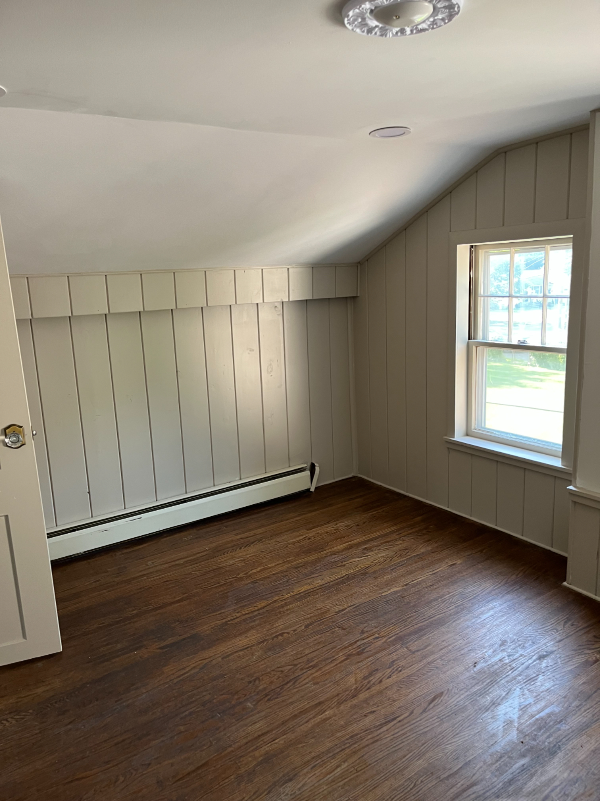 Comfortable Two-Bedroom Duplex with Deck and Included Utilities - Photo 12