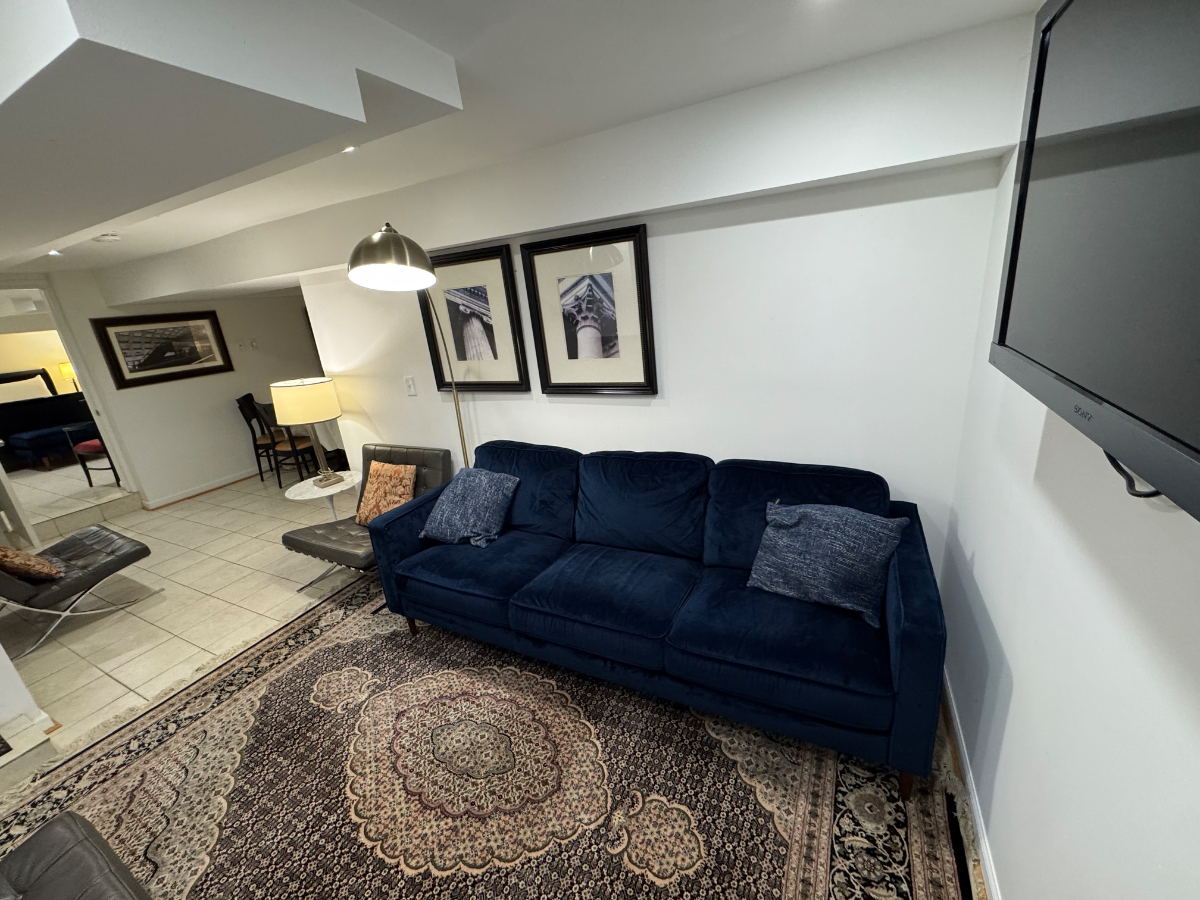 Shared 2-bdrm and 1-den Washington DC Lower Home-2.5 miles north of White House - Photo 1